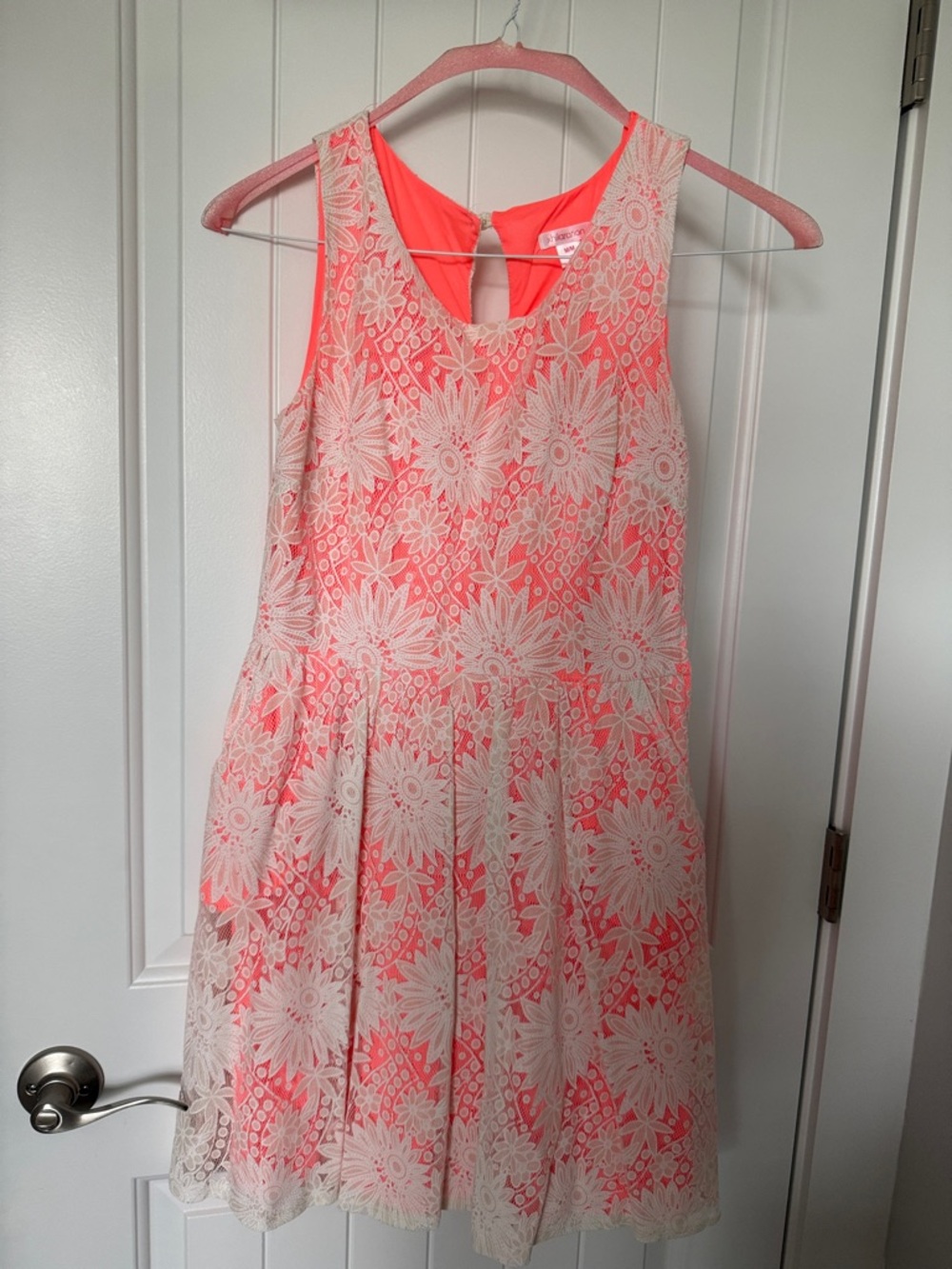 XLIRIRATIOCoral Pink Lace Overlay Dress